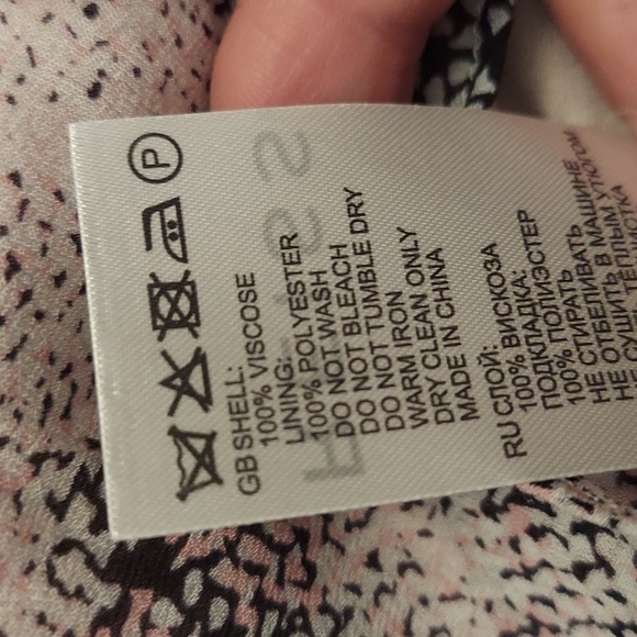 REISS Jonah Circle Print Mini Skirt - Picture 14 of 14